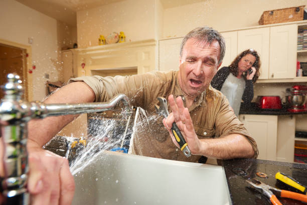 Best Sewage cleanup and water damage restoration  in Westmont, CA